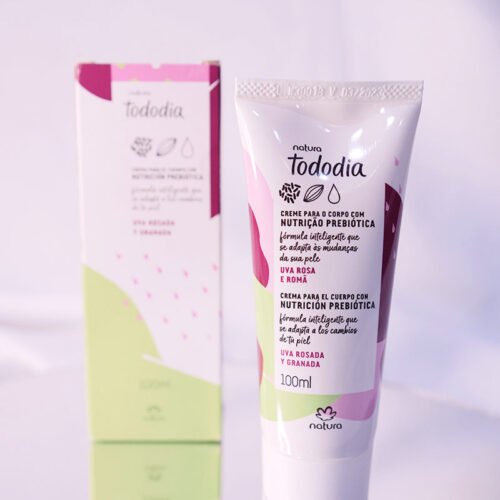 Body cream with prebiotic nutrition - Green and Red